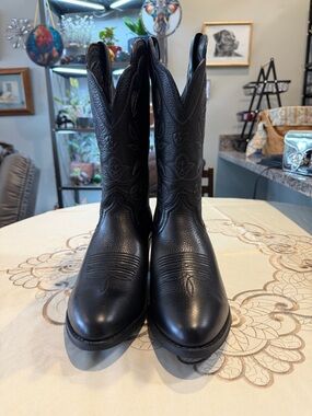 Ariat Women's Heritage Western R Toe Heeled Boots Black Deertan